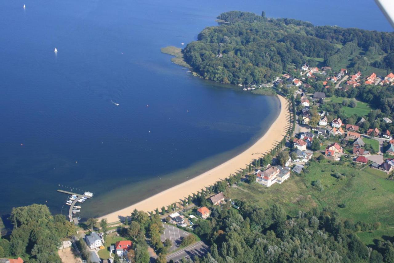 שוורין Apartment On The Beach, Schwerin מראה חיצוני תמונה