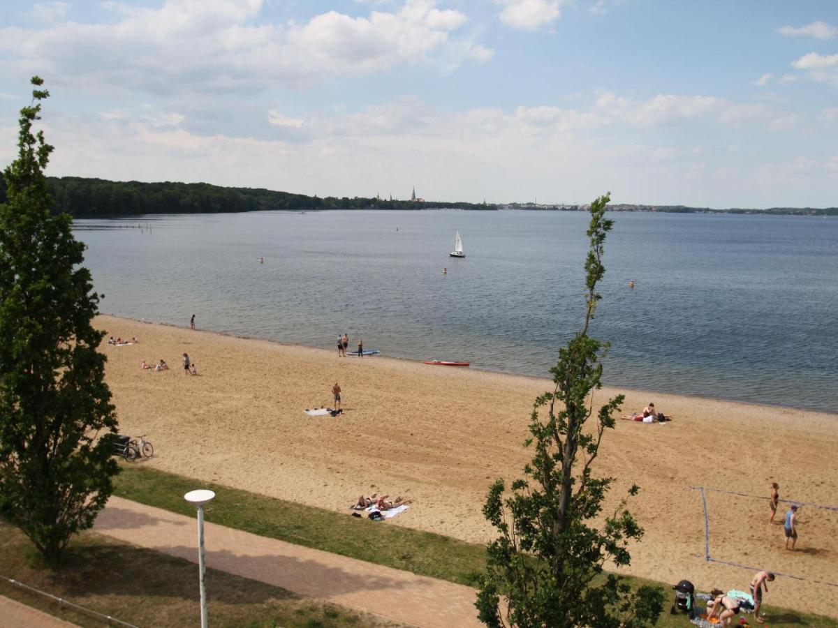 שוורין Apartment On The Beach, Schwerin מראה חיצוני תמונה